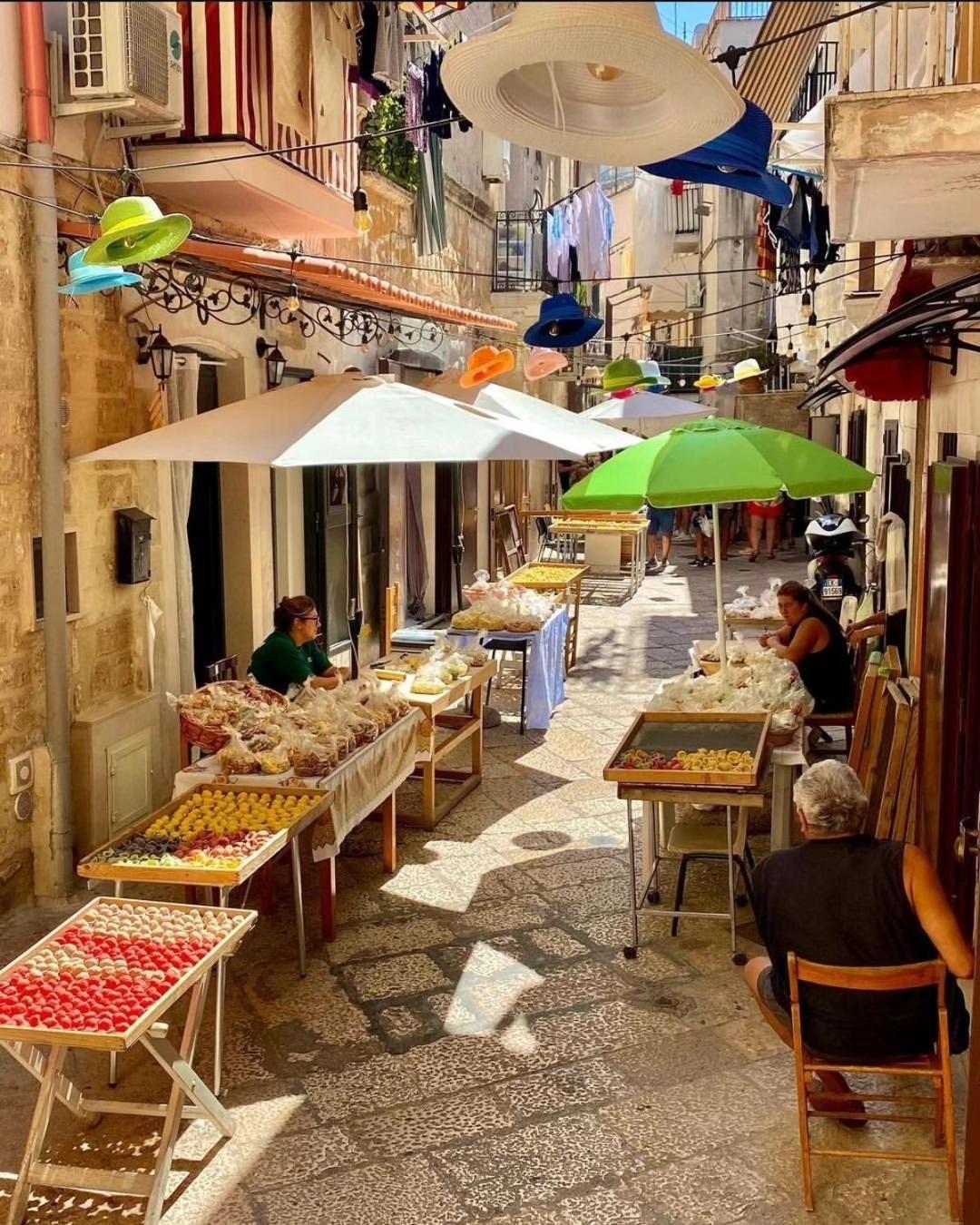 Le Tre Meraviglie Bari Exterior photo